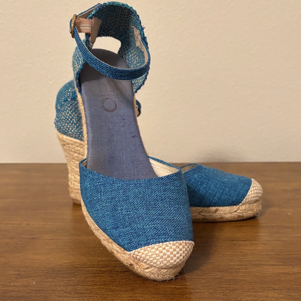 OIHO Blue Espadrille Wedge Sandals Sz 38